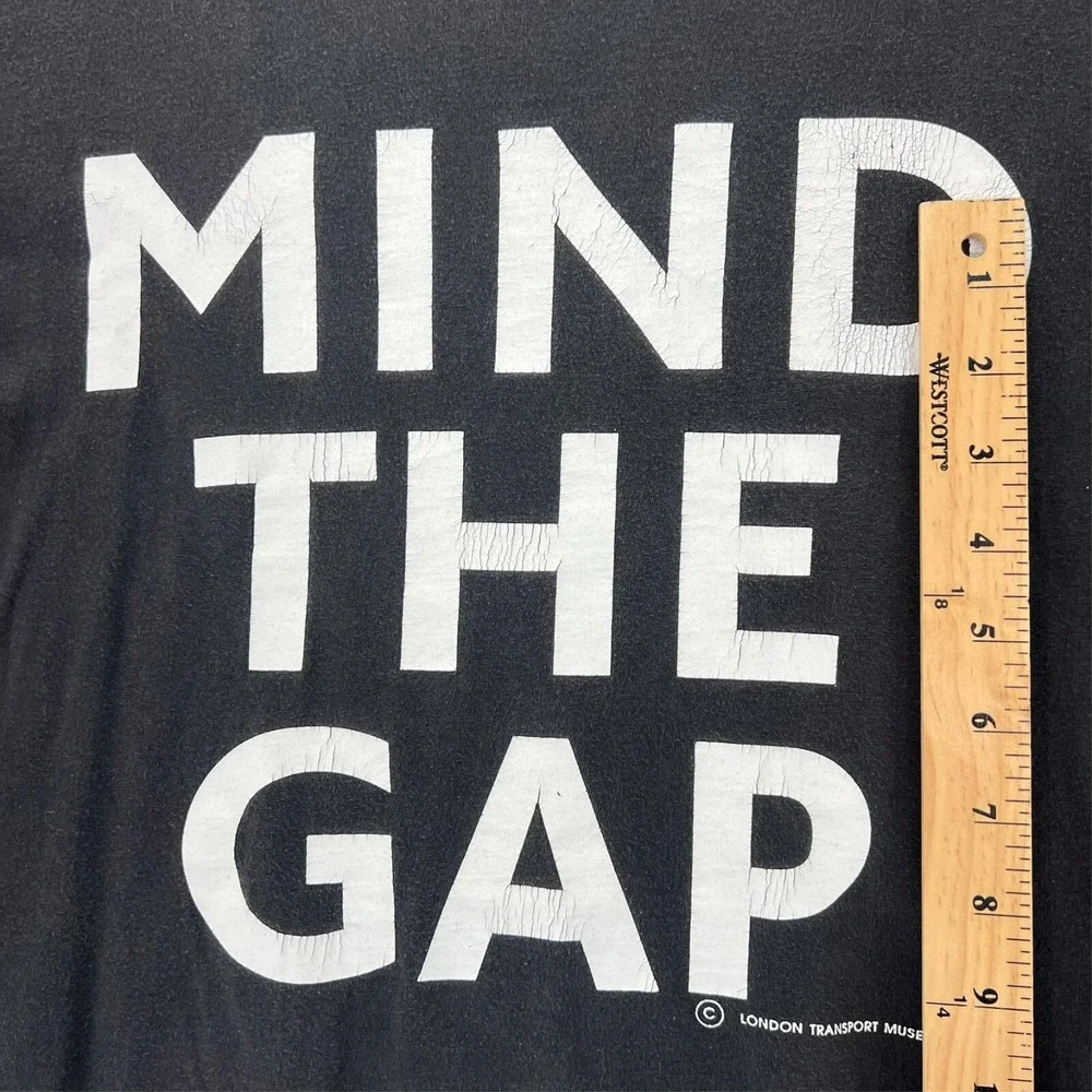 VTG 1992 MIND THE GAP T Shirt Mens XL Black Crewneck‎ Super 140 London Transport